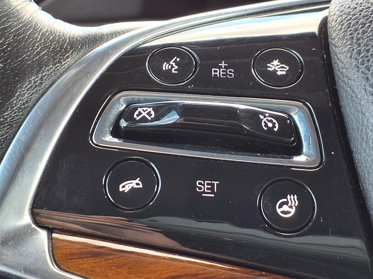 Cadillac Escalade ESV Premium 4WD 2015