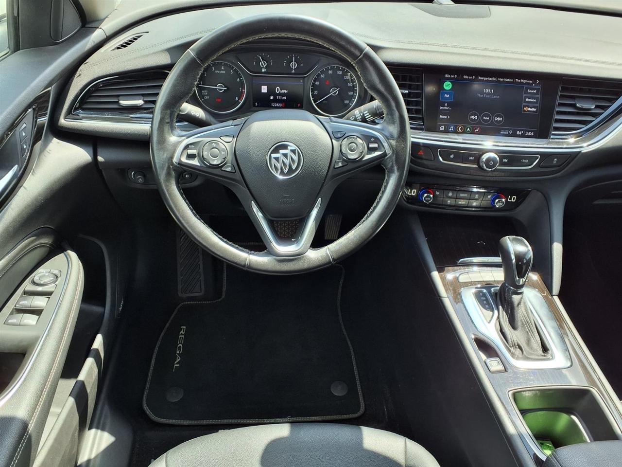 Buick Regal Essence 2020