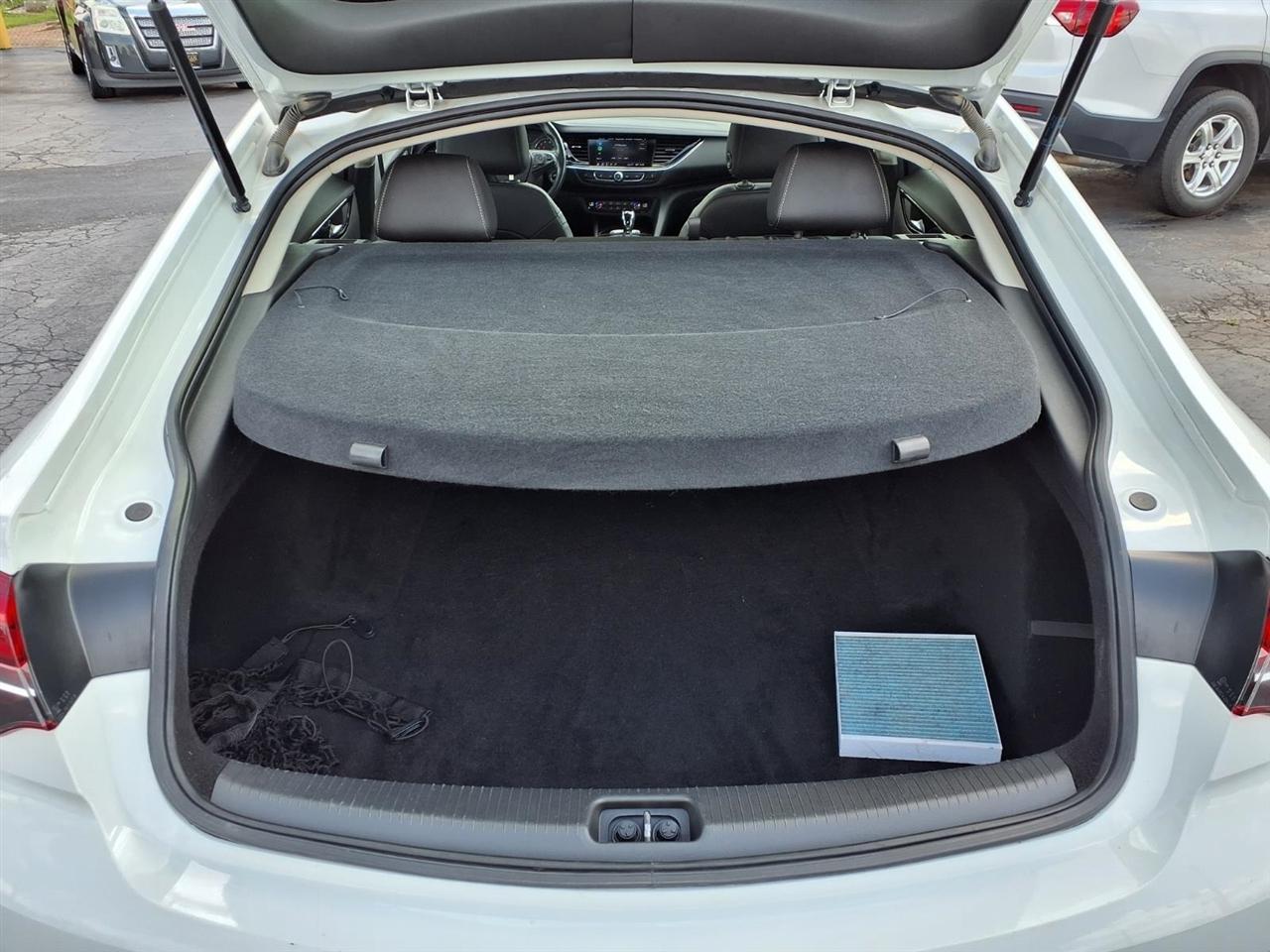 Buick Regal Essence 2020