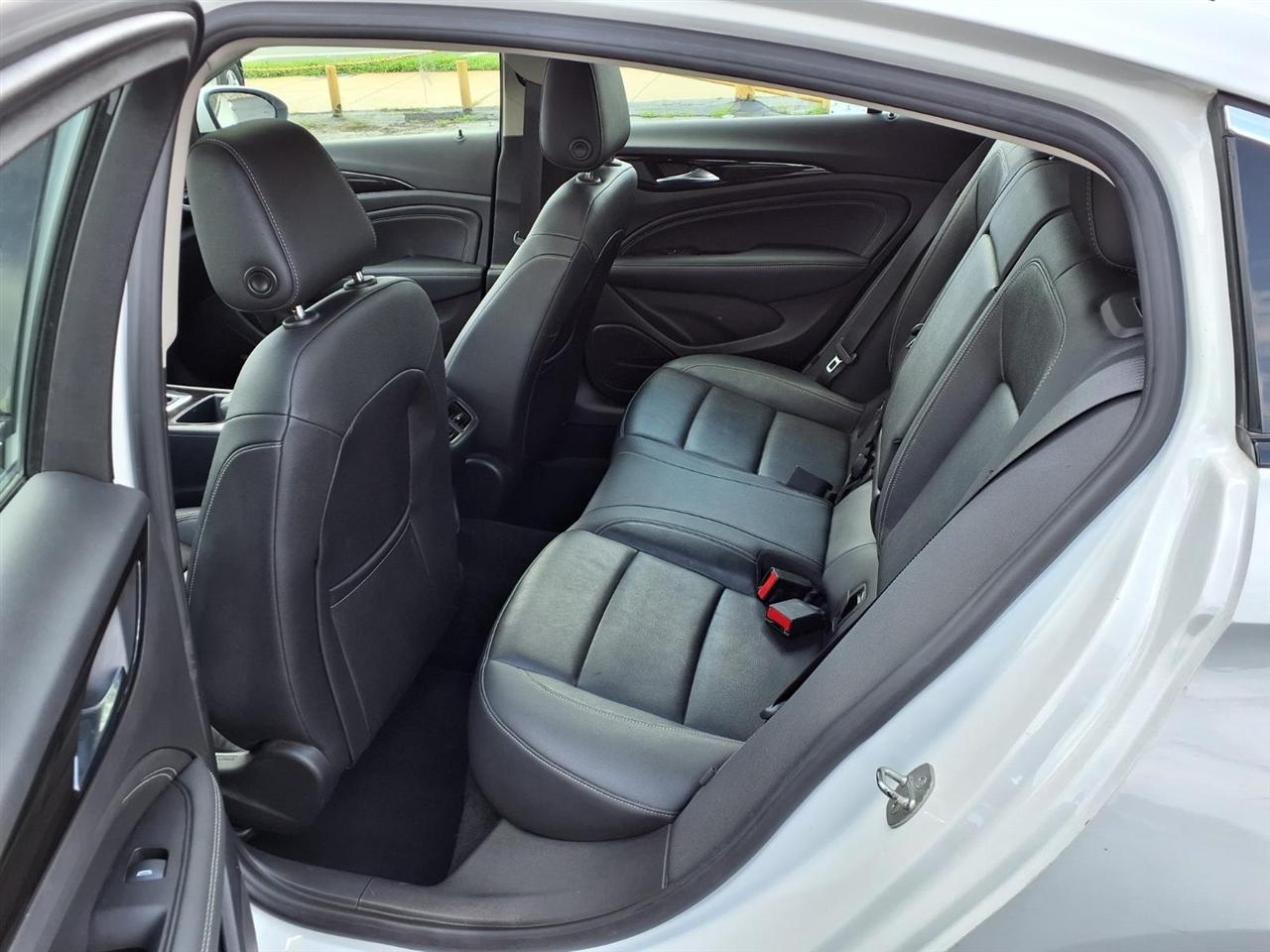 Buick Regal Essence 2020