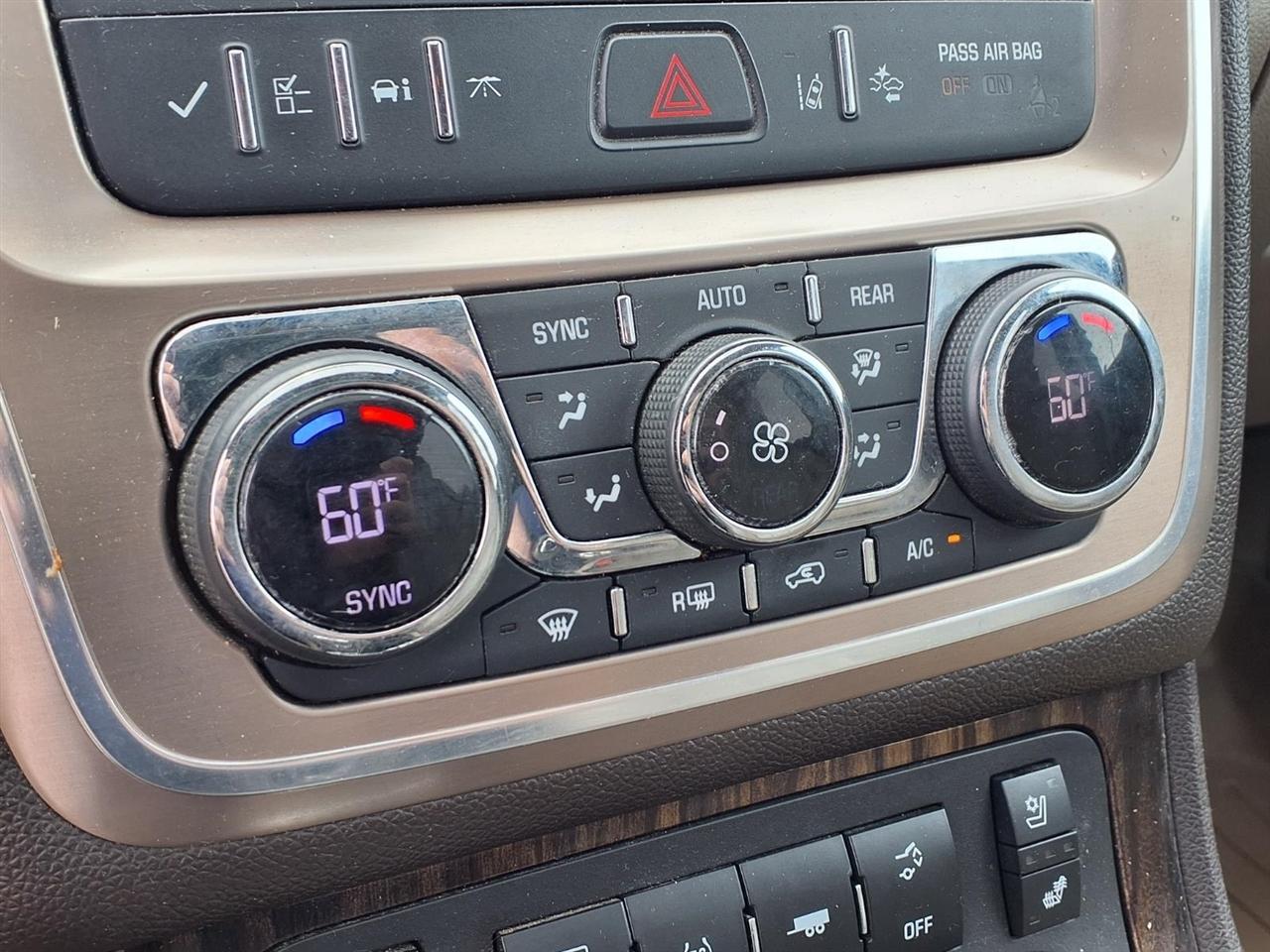GMC Acadia Denali AWD 2014