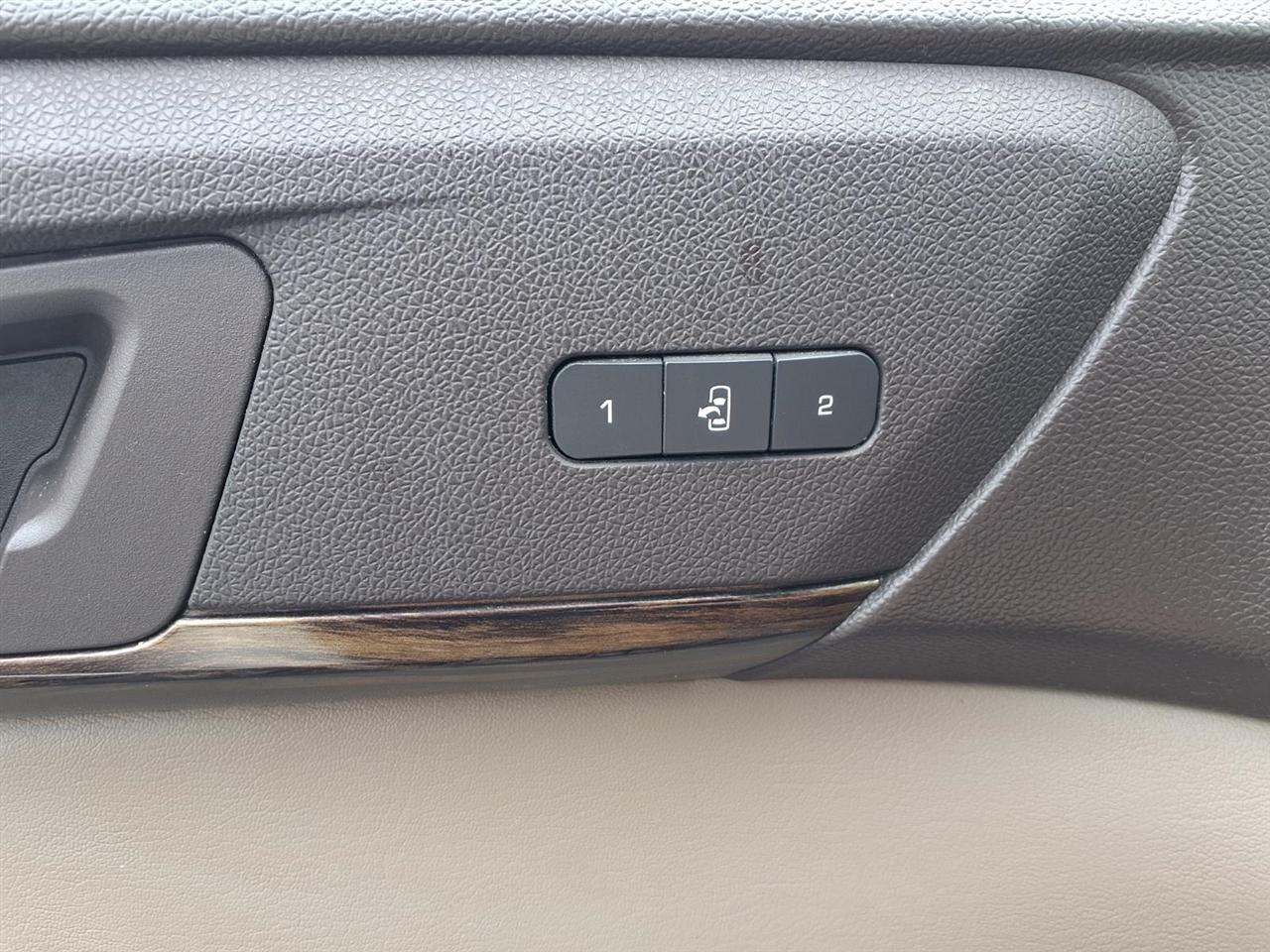 GMC Acadia Denali AWD 2014