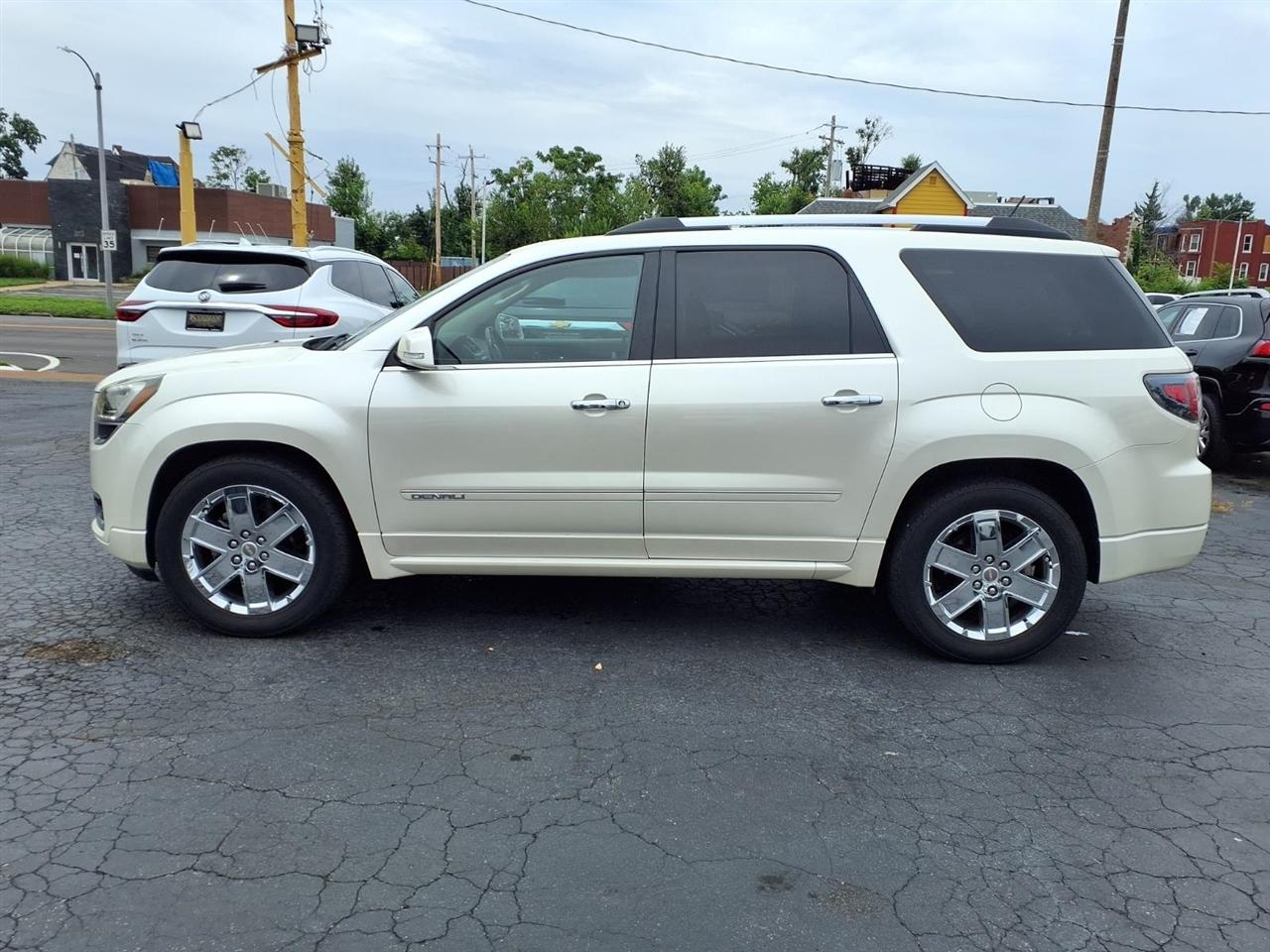 GMC Acadia Denali AWD 2014