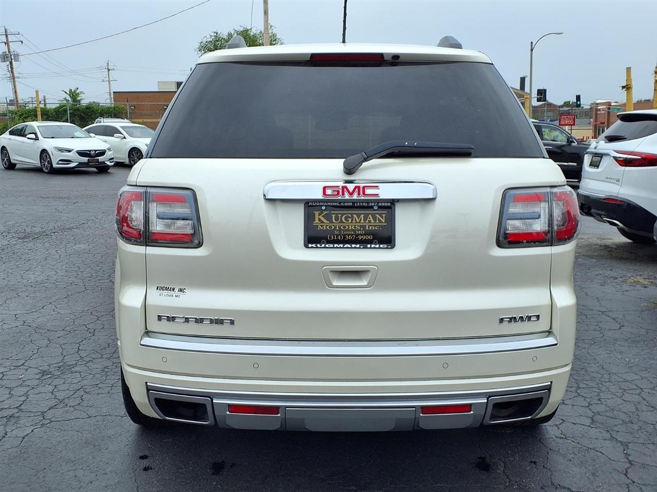 GMC Acadia Denali AWD 2014