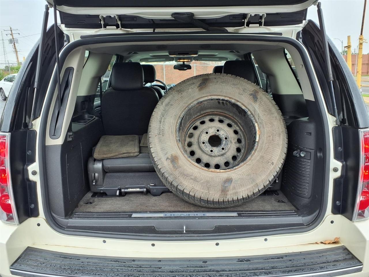 GMC Yukon Denali 4WD 2014