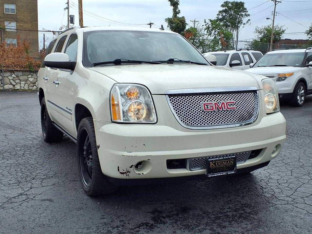 GMC Yukon Denali 4WD 2014