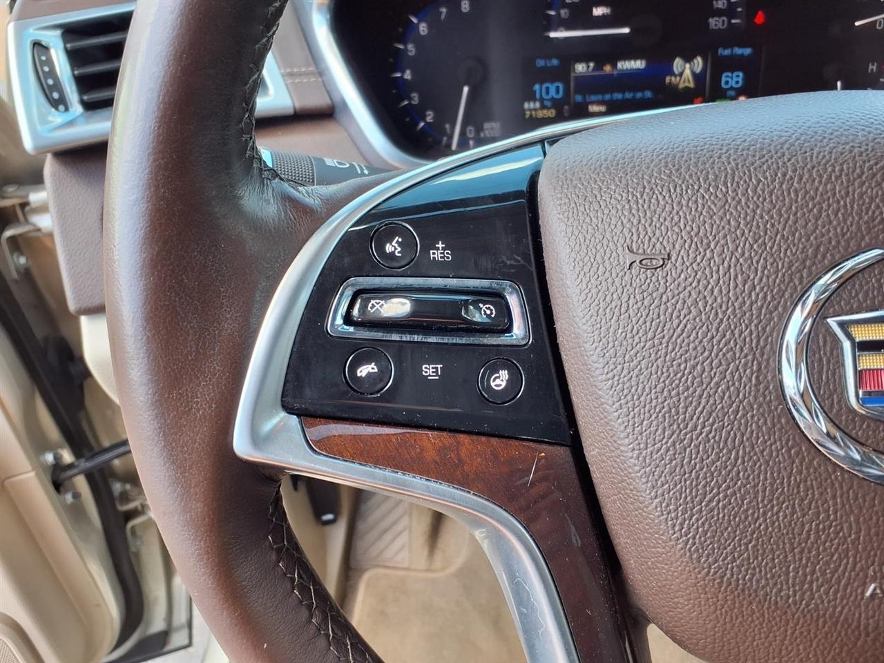 Cadillac SRX Luxury Collection 2013