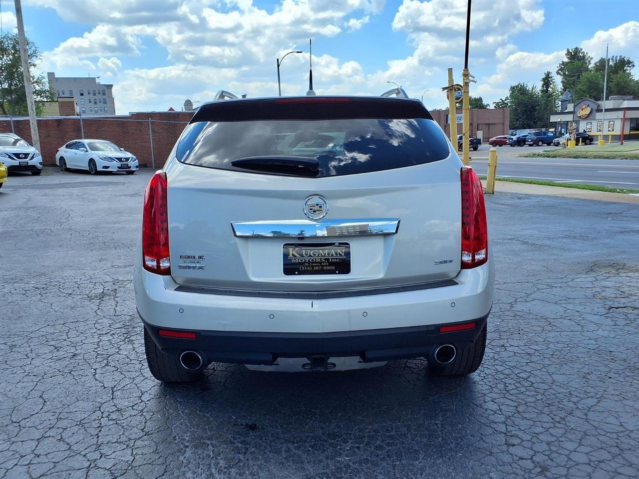Cadillac SRX Luxury Collection 2013