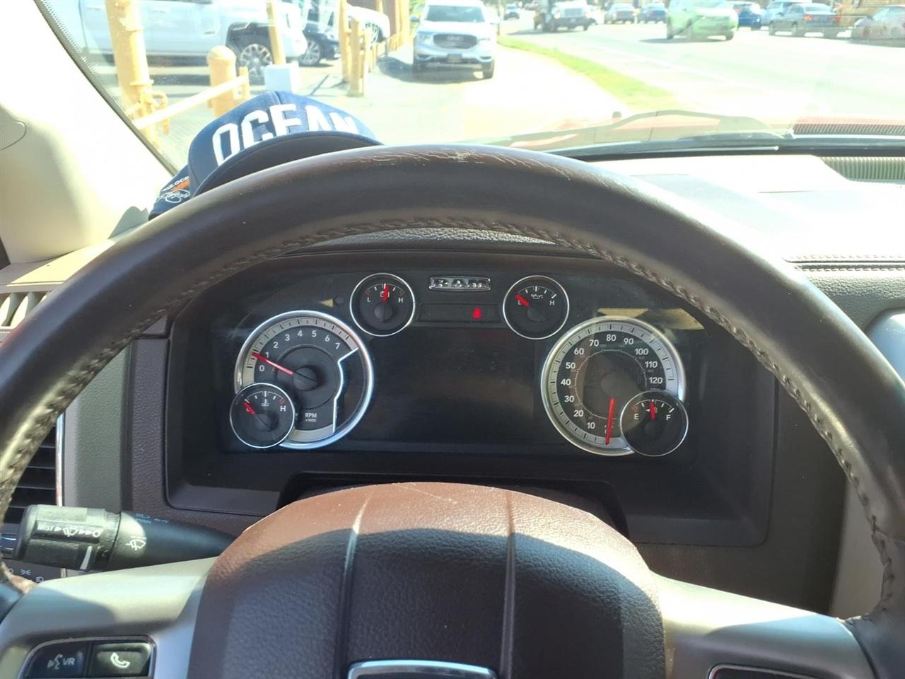 RAM 1500 Laramie Crew Cab SWB 2WD 2016