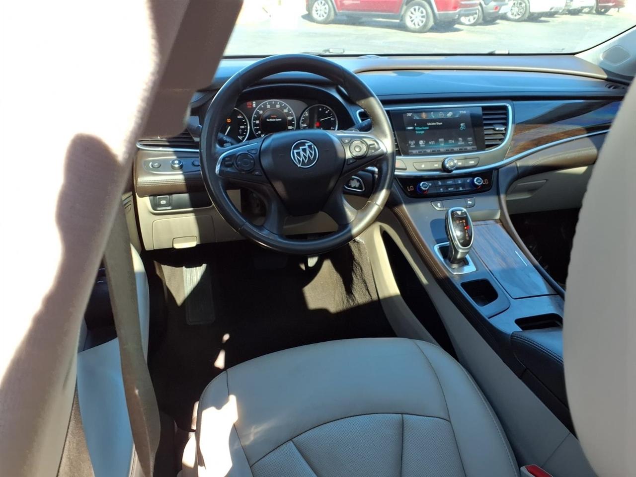 Buick LaCrosse Essence 2017