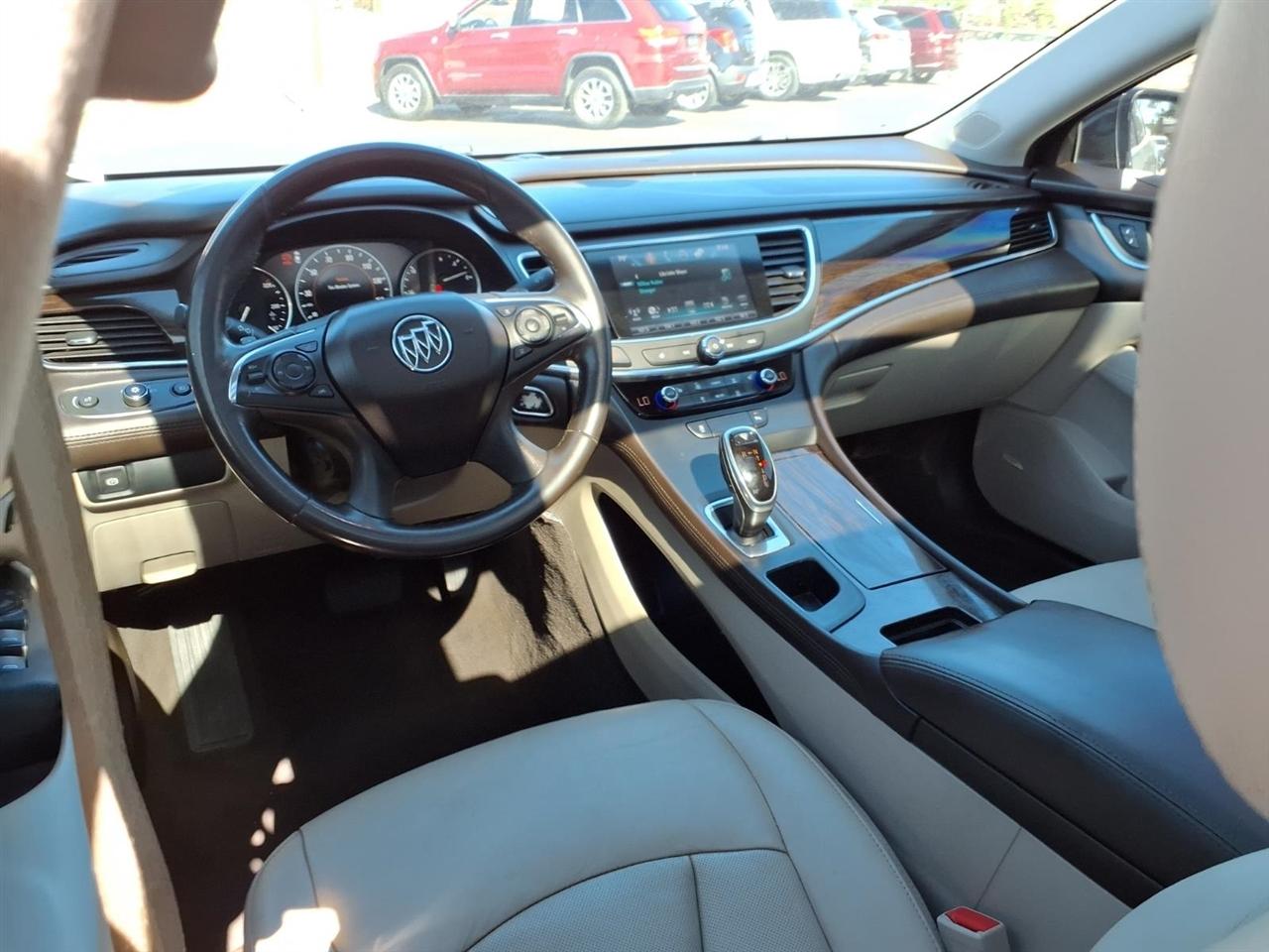 Buick LaCrosse Essence 2017