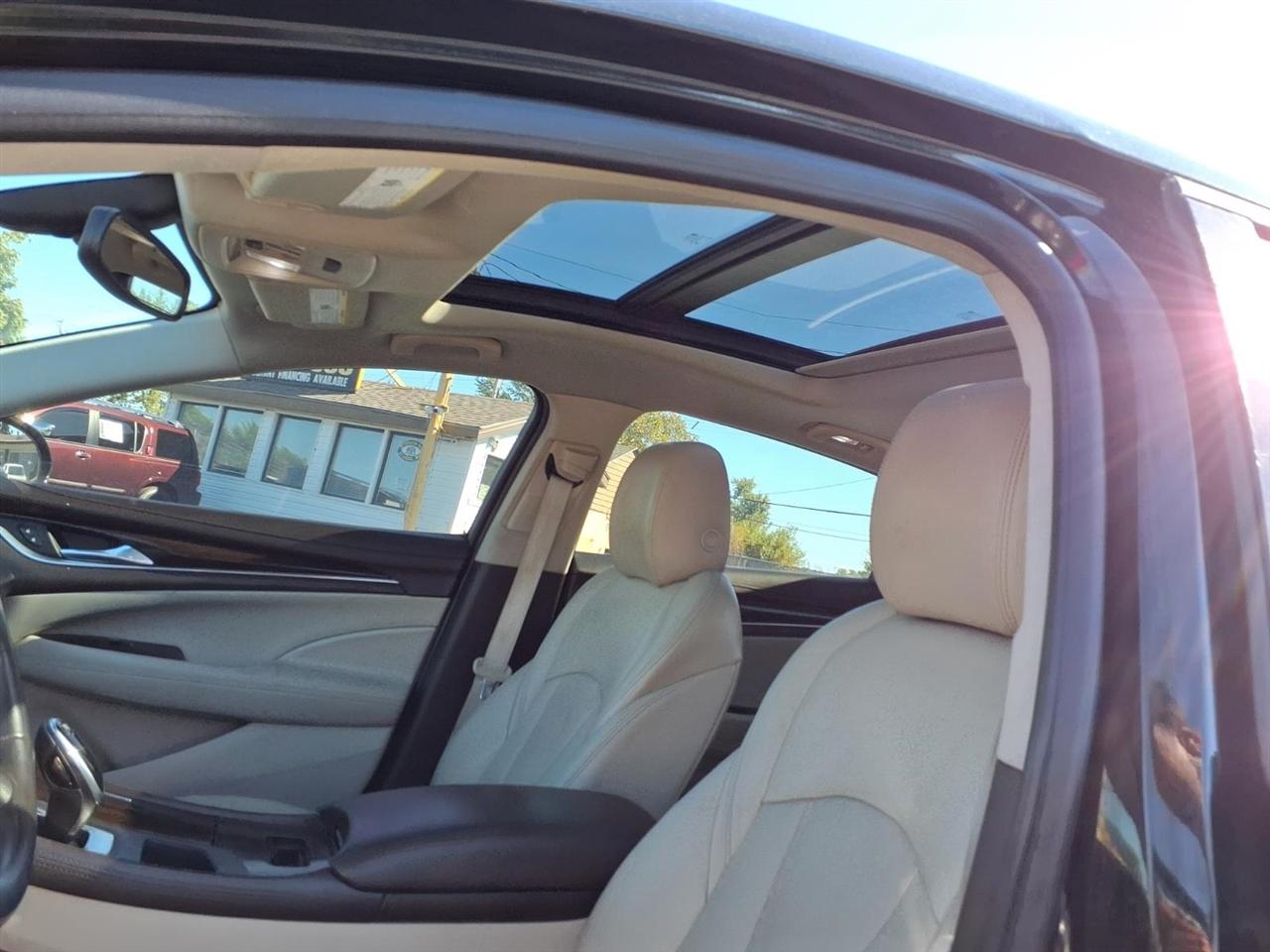 Buick LaCrosse Essence 2017