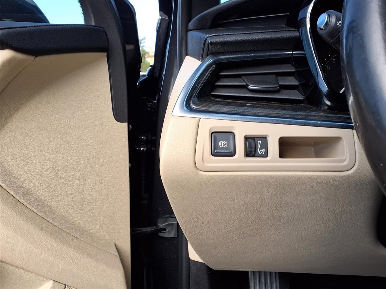 Cadillac XT5 Base AWD 2019