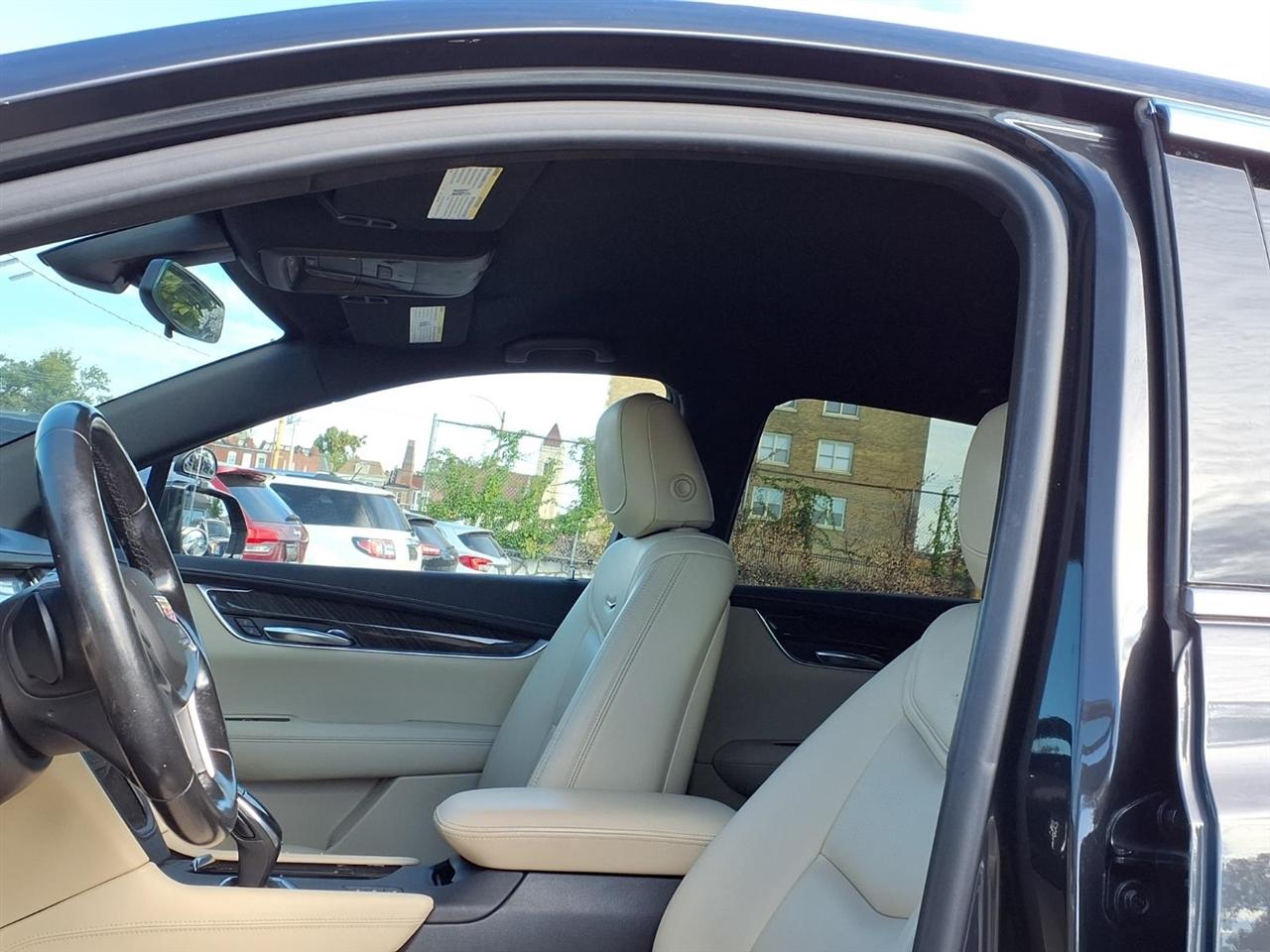Cadillac XT5 Base AWD 2019