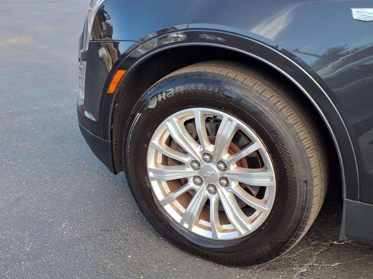 Cadillac XT5 Base AWD 2019