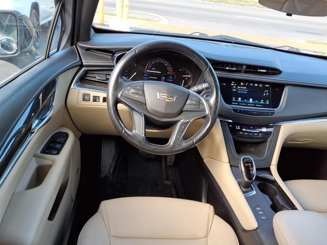 Cadillac XT5 photo 5