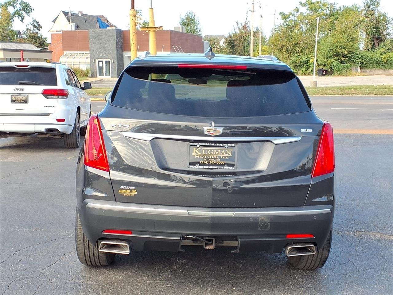 Cadillac XT5 photo 29
