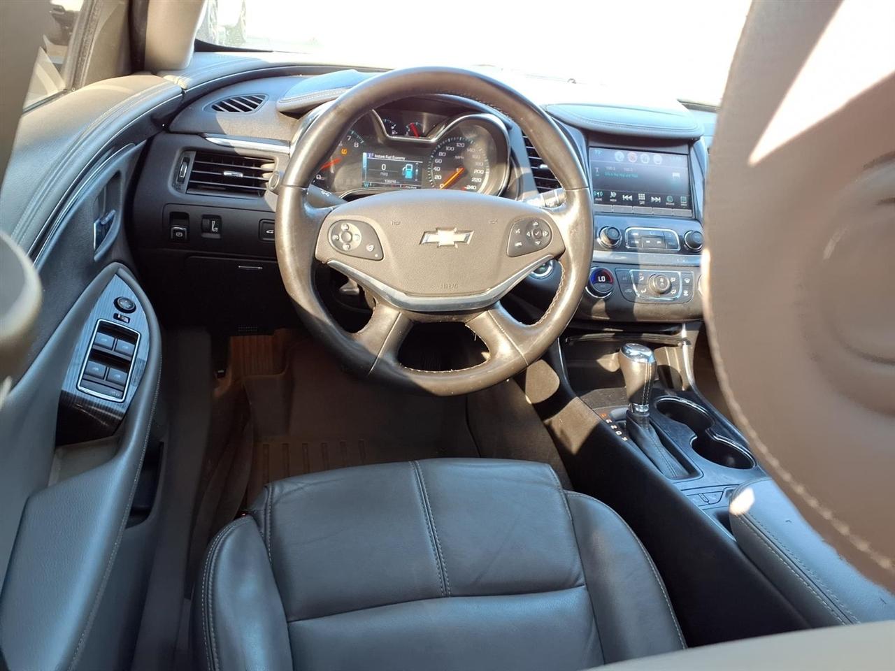 Chevrolet Impala photo 5