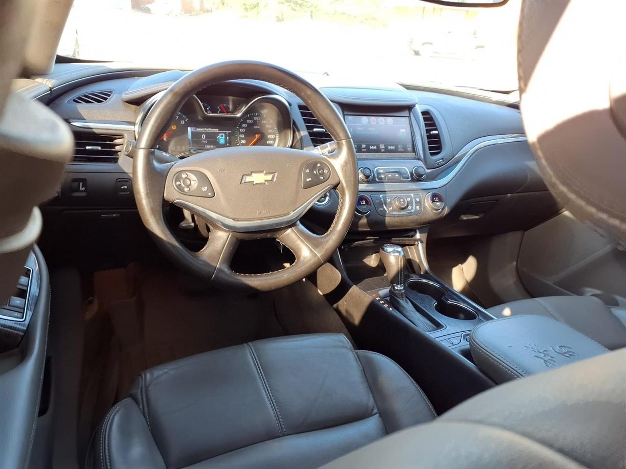 Chevrolet Impala photo 6