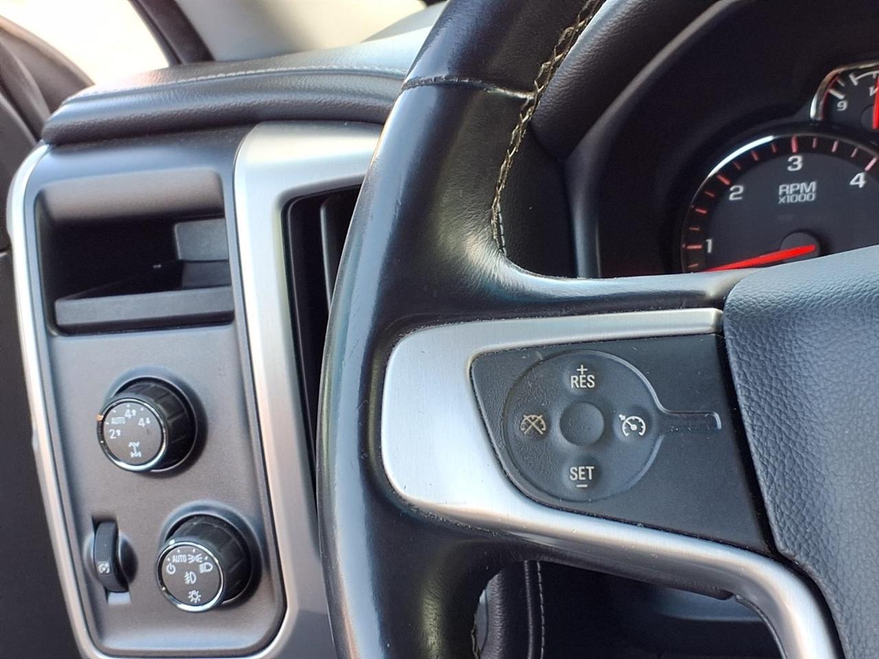 GMC Sierra 1500 SLT Crew Cab 4WD 2014