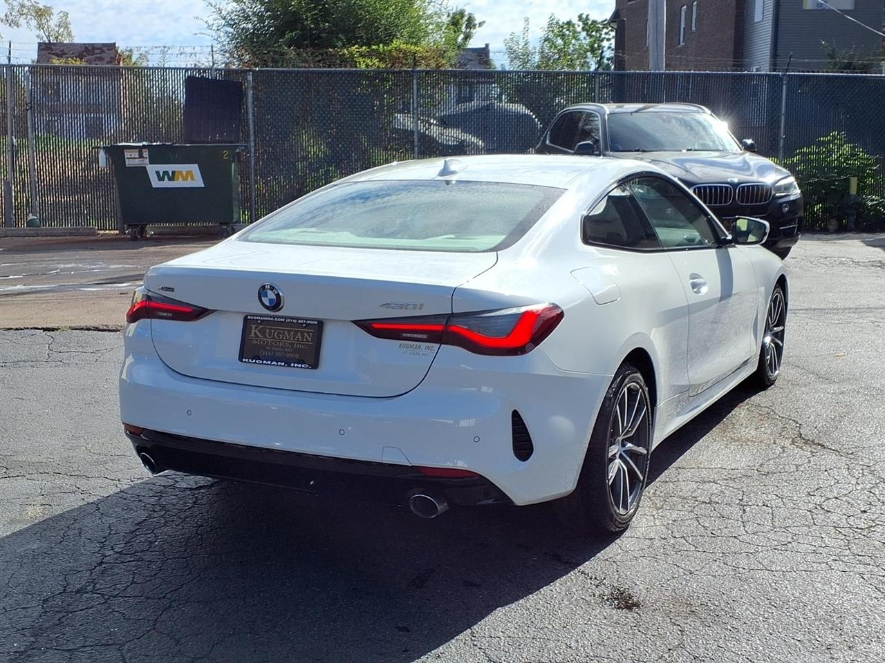 BMW 4-Series 430i xDrive SULEV Coupe 2021