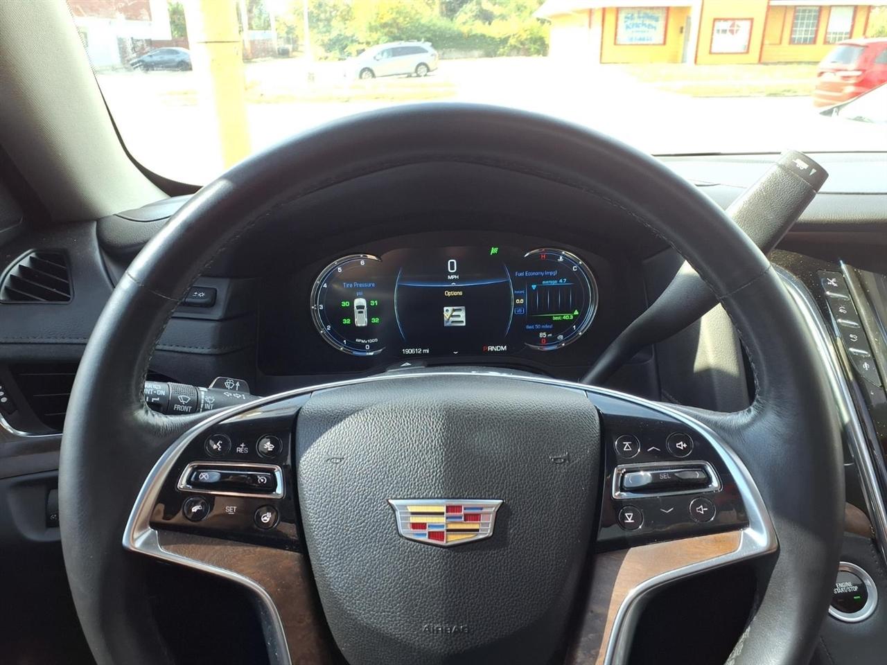 Cadillac Escalade Premium 4WD 2016