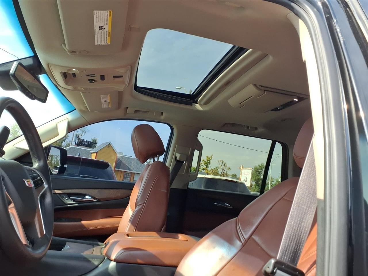 Cadillac Escalade Premium 4WD 2016