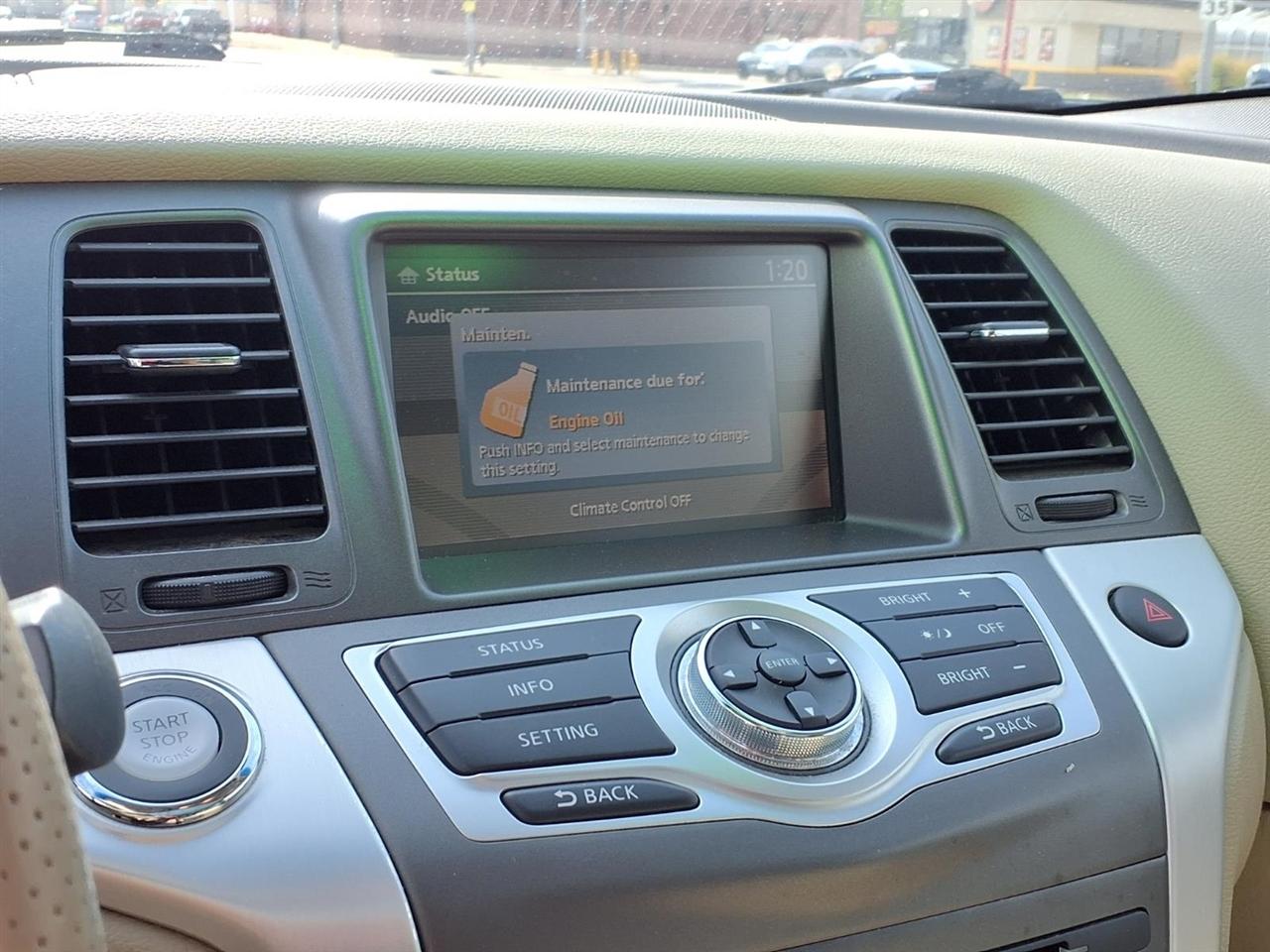 Nissan Murano SV 2012