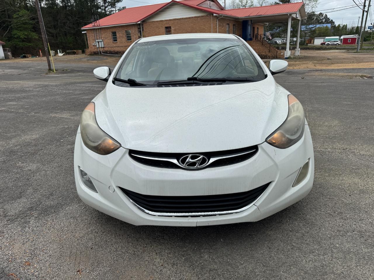 Hyundai Elantra GLS A/T 2012
