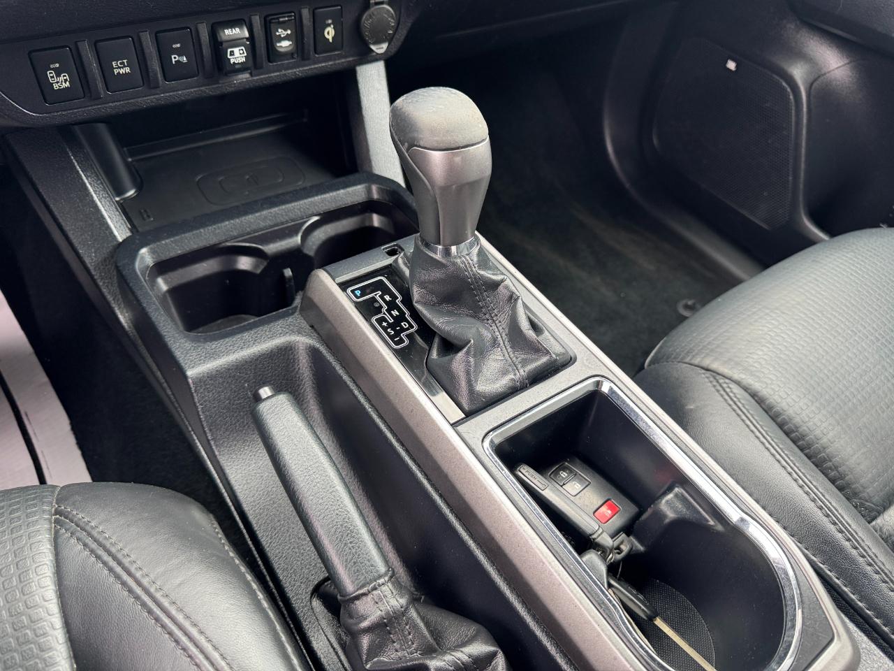 Toyota Tacoma Limited Double Cab V6 6AT 4WD 2019