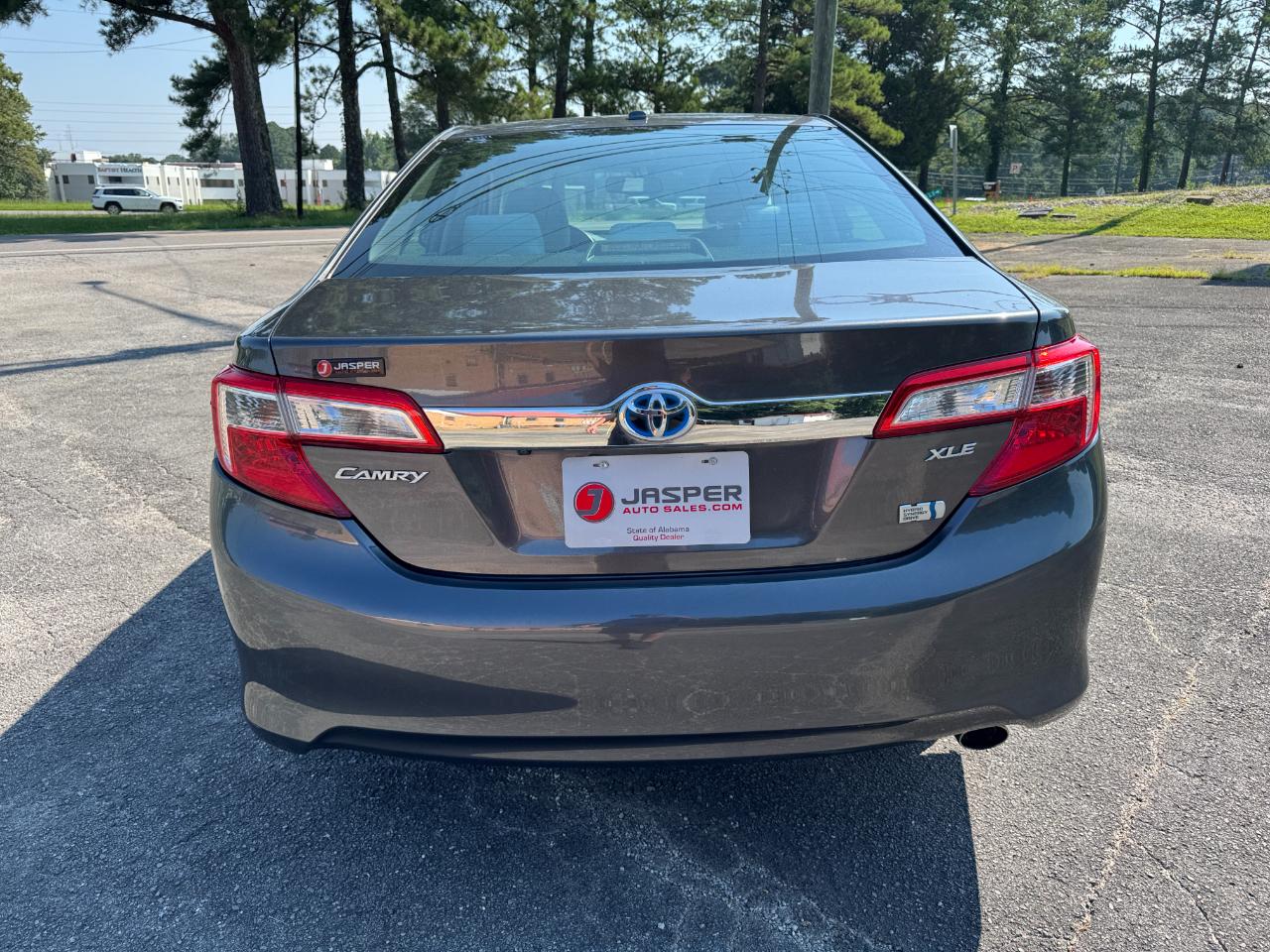 Toyota Camry Hybrid XLE 2014