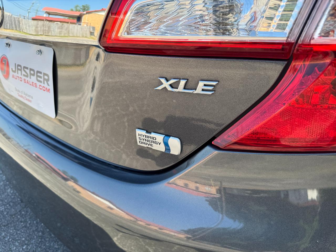 Toyota Camry Hybrid XLE 2014