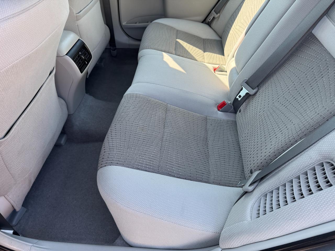 Toyota Camry Hybrid XLE 2014