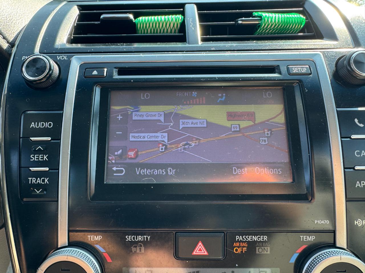 Toyota Camry Hybrid XLE 2014