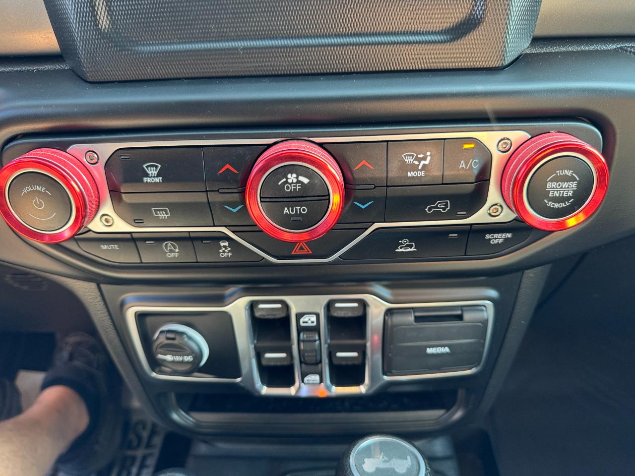 Jeep Wrangler Unlimited Willys Sport 2022