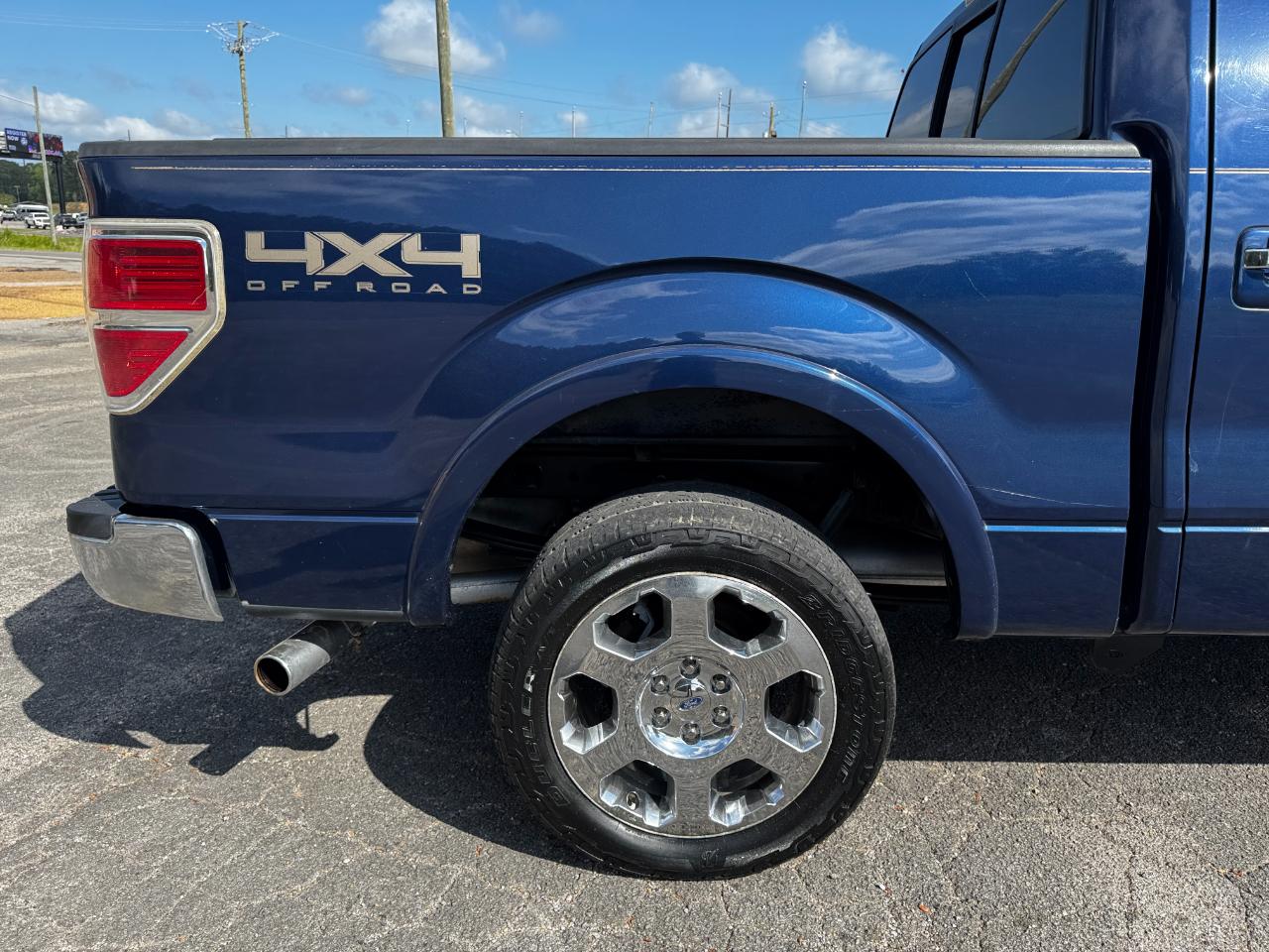 Ford F-150 Lariat SuperCrew 6.5-ft. Bed 4WD 2012