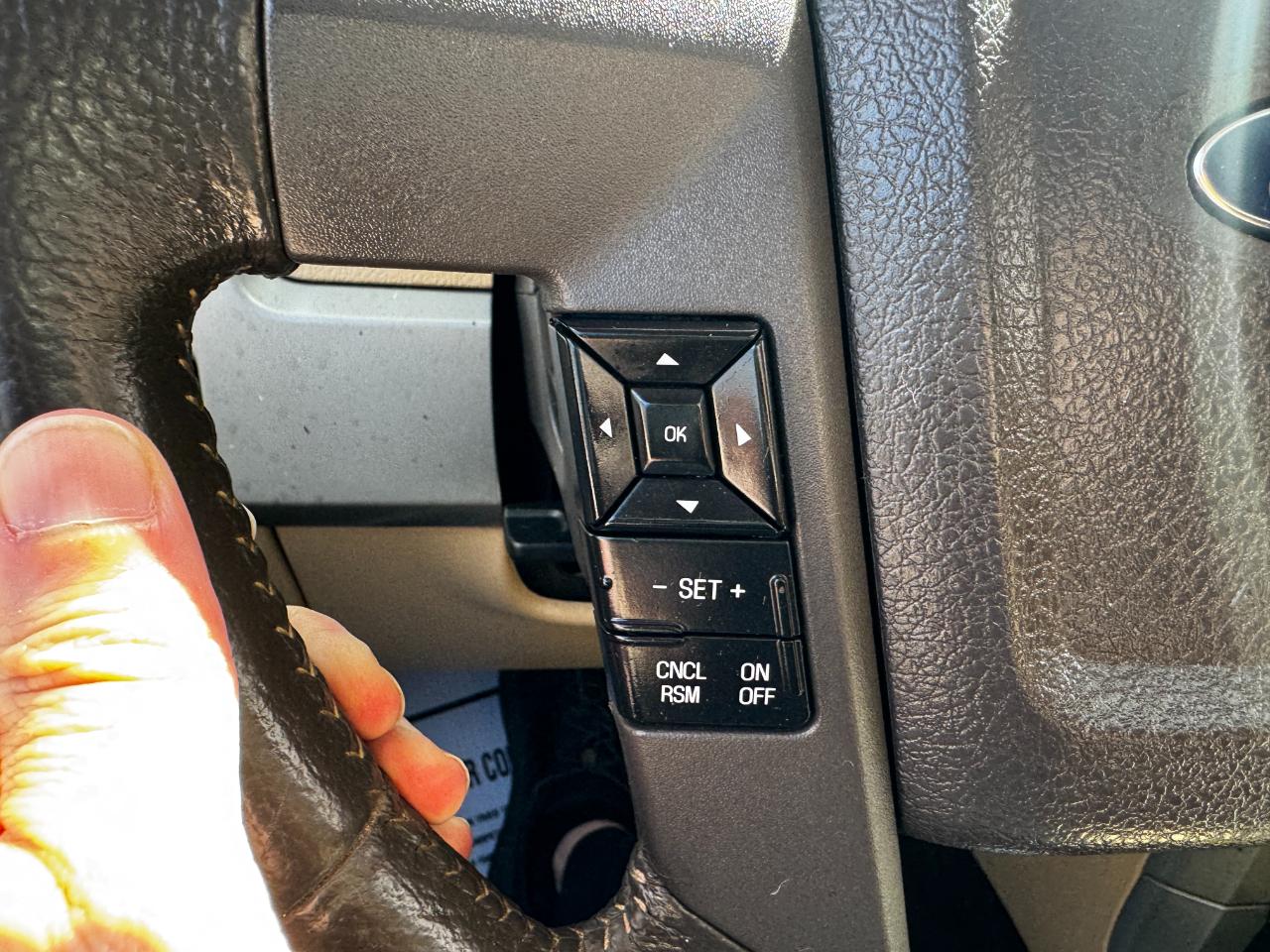 Ford F-150 Lariat SuperCrew 6.5-ft. Bed 4WD 2012