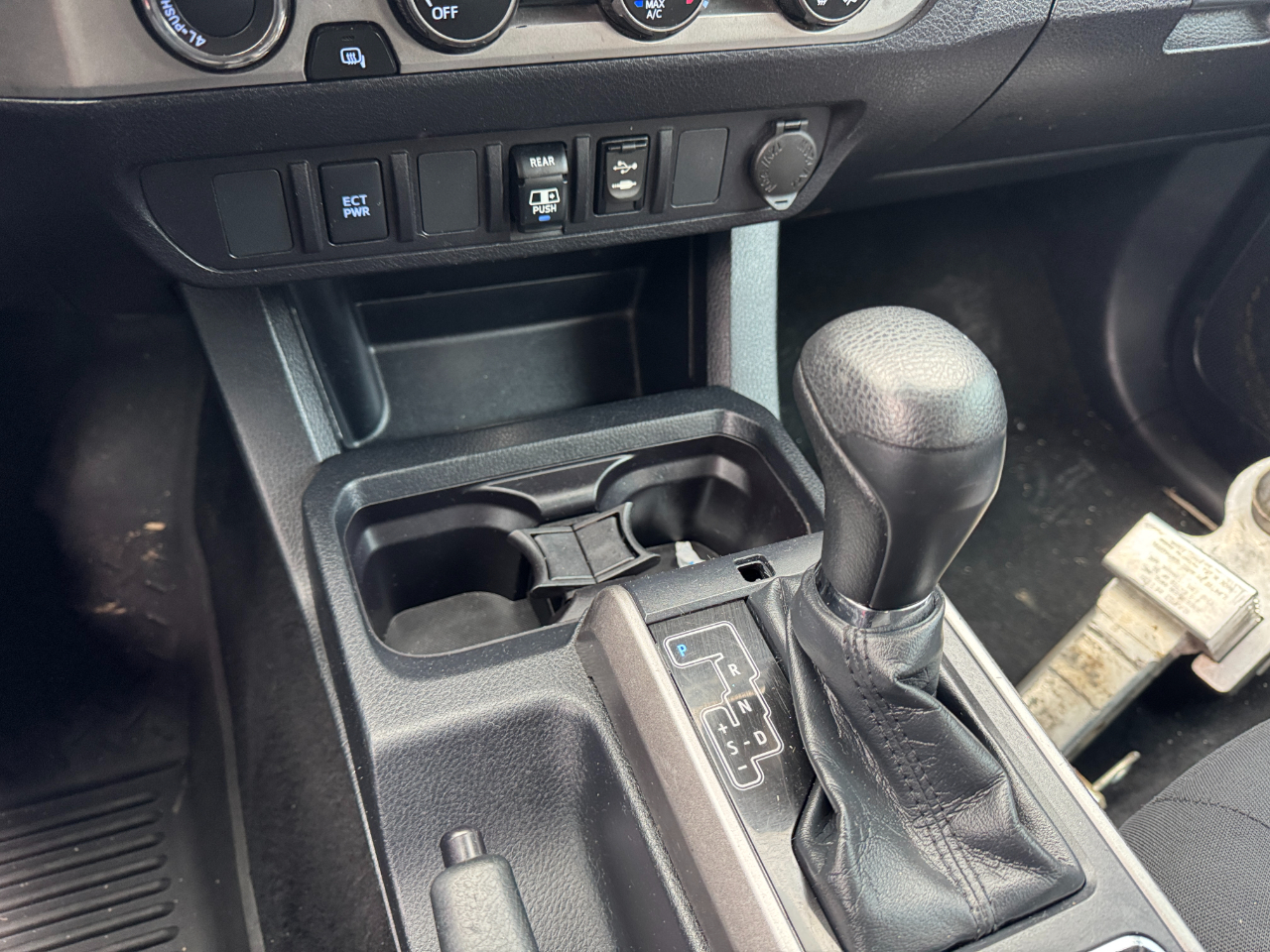 Toyota Tacoma SR5 Double Cab Long Bed V6 6AT 4WD 2019