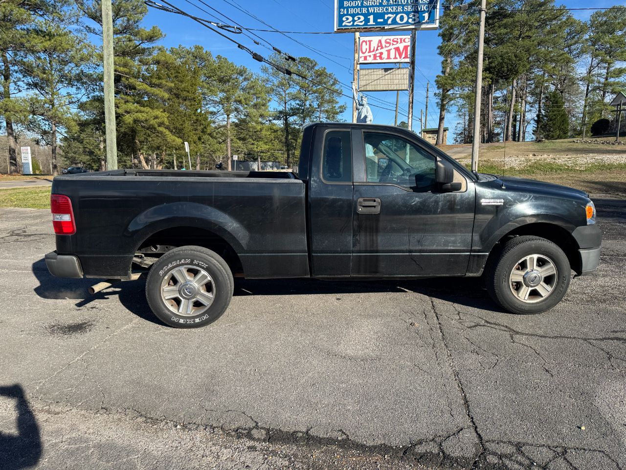Ford F-150 XL 2WD 2005