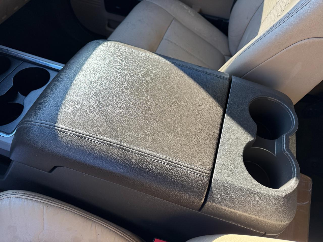 Ford F-250 SD Lariat Crew Cab Long Bed 4WD 2015