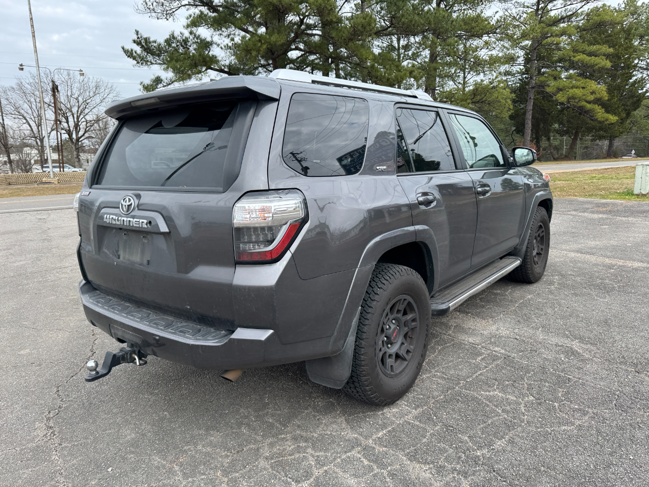 Toyota 4Runner SR5 2WD 2016