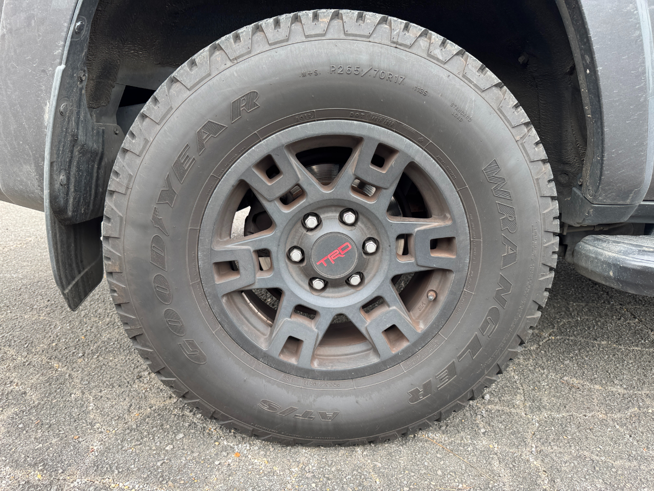 Toyota 4Runner SR5 2WD 2016