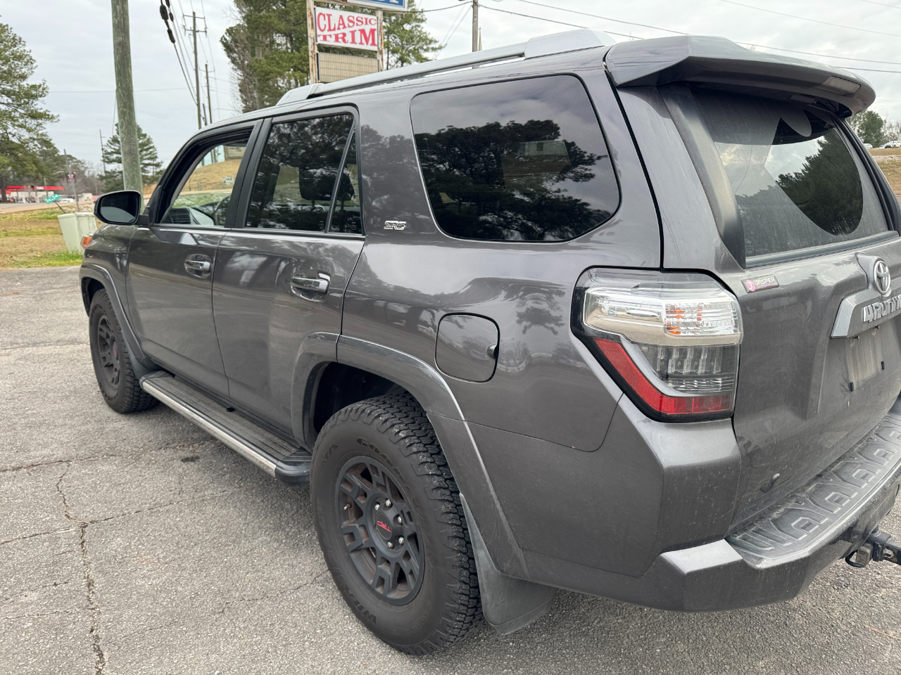 Toyota 4Runner SR5 2WD 2016