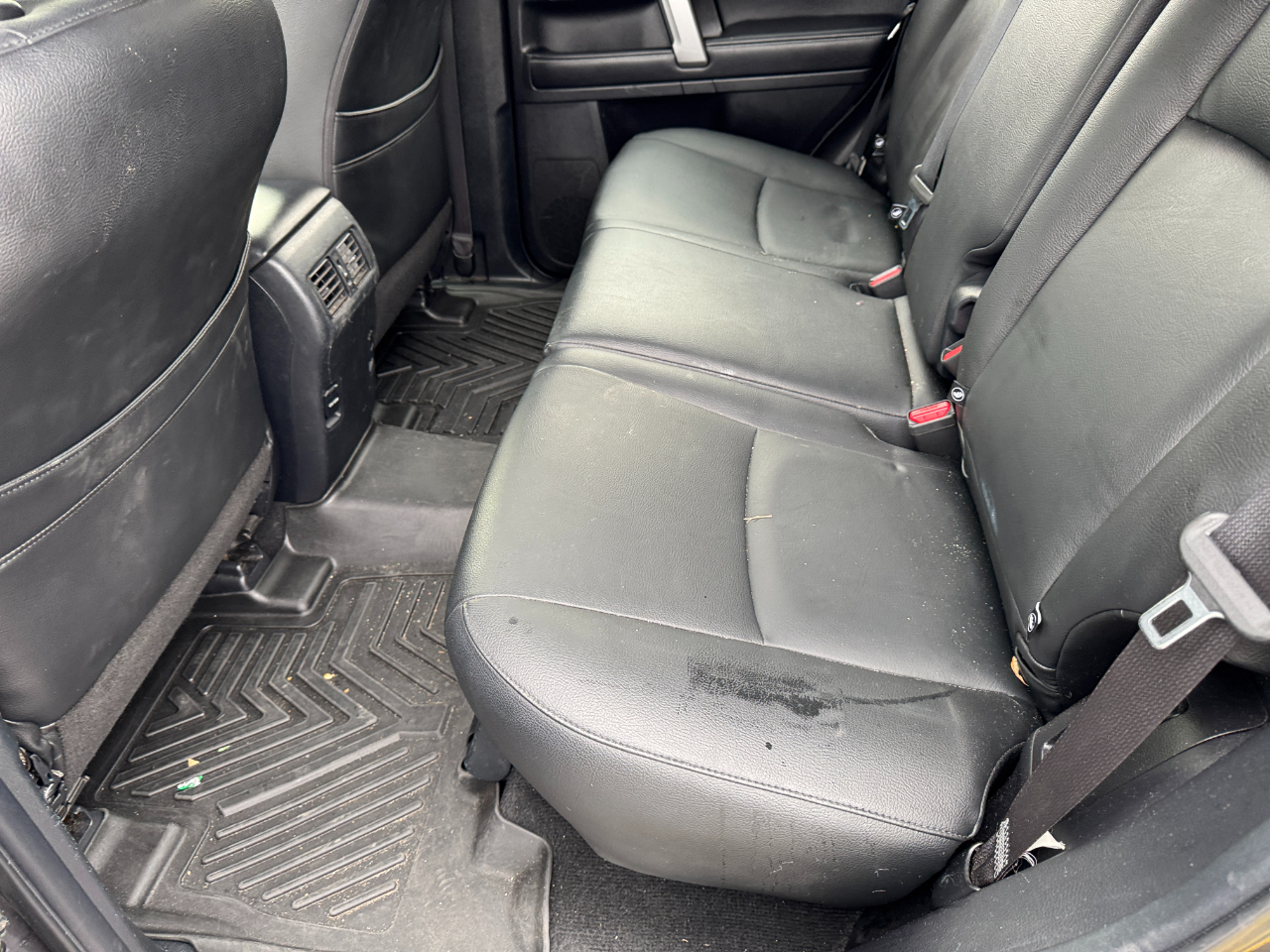 Toyota 4Runner SR5 2WD 2016