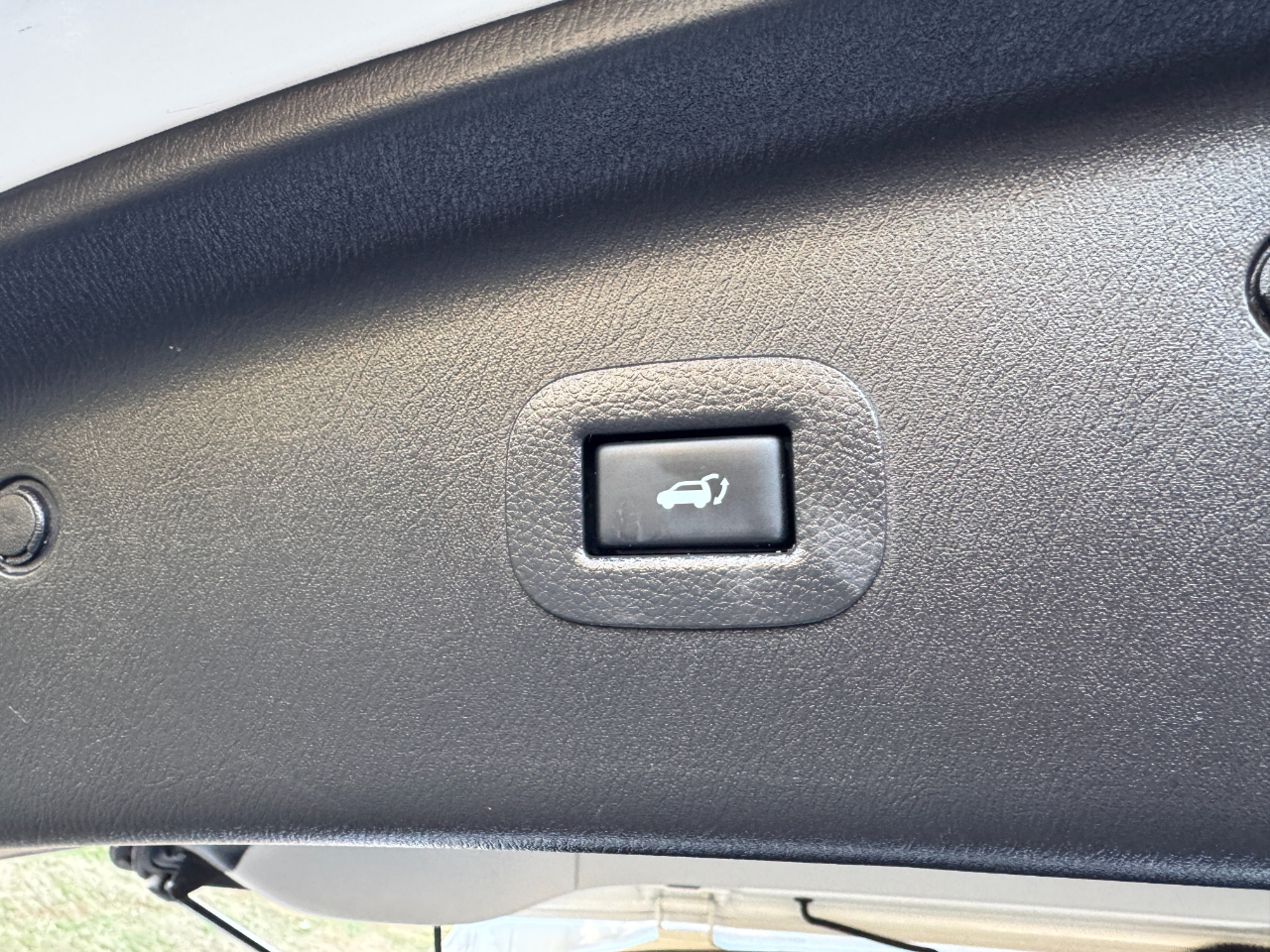 Infiniti QX80 LUXE 2019