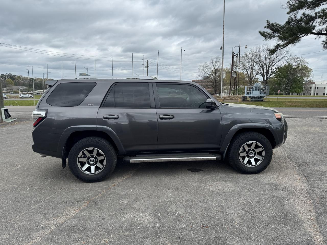 Toyota 4Runner SR5 2WD 2014