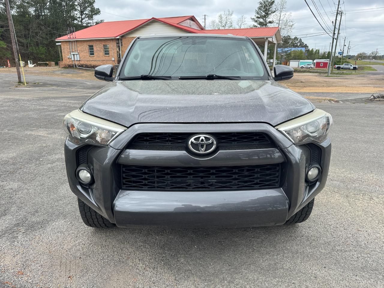 Toyota 4Runner SR5 2WD 2014