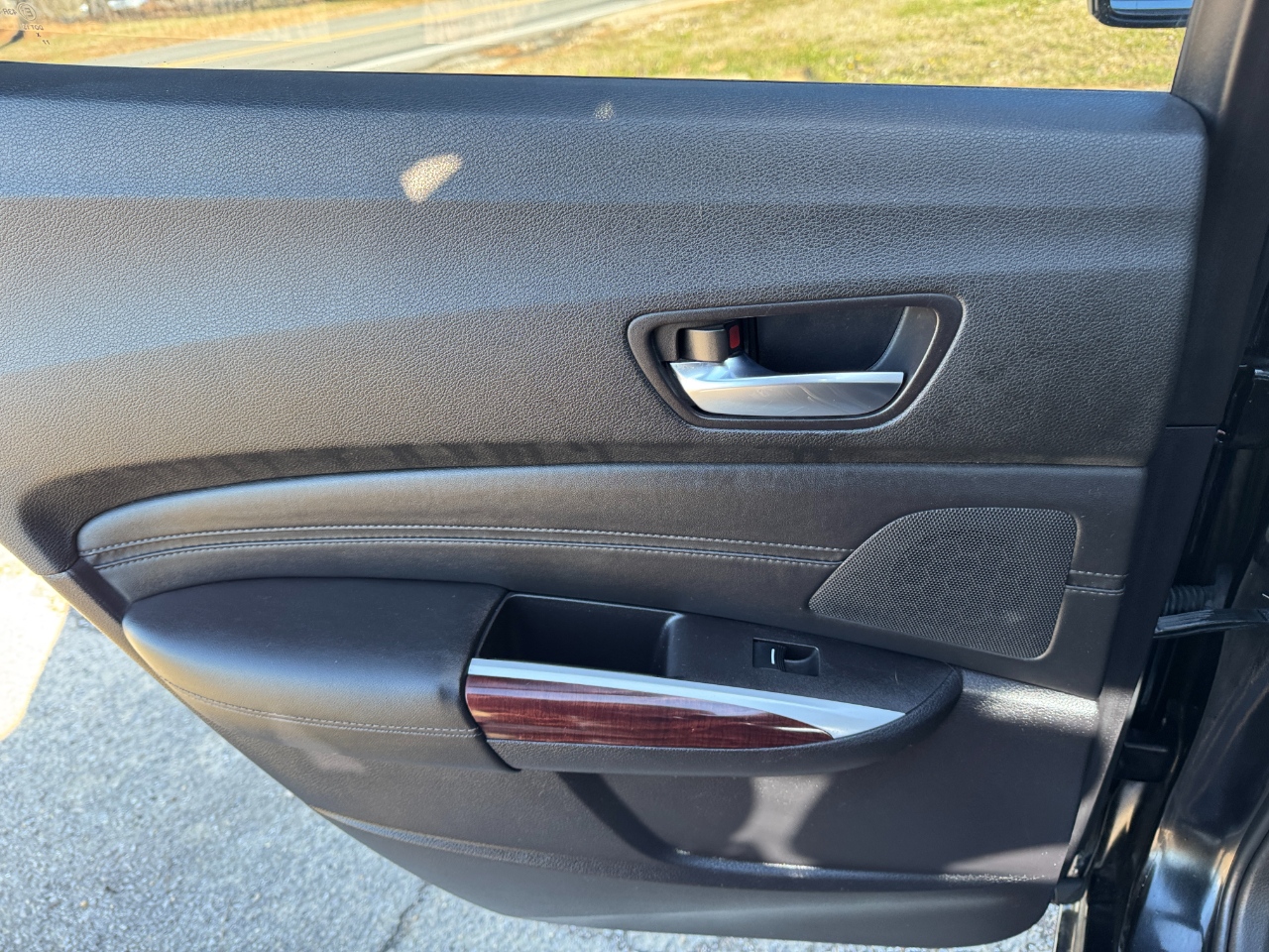 Acura TLX 9-Spd AT SH-AWD w/Technology Package 2015