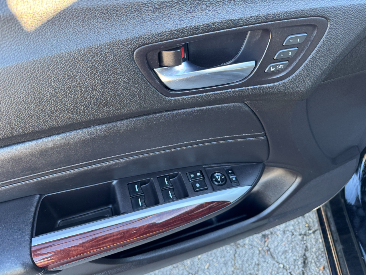 Acura TLX 9-Spd AT SH-AWD w/Technology Package 2015