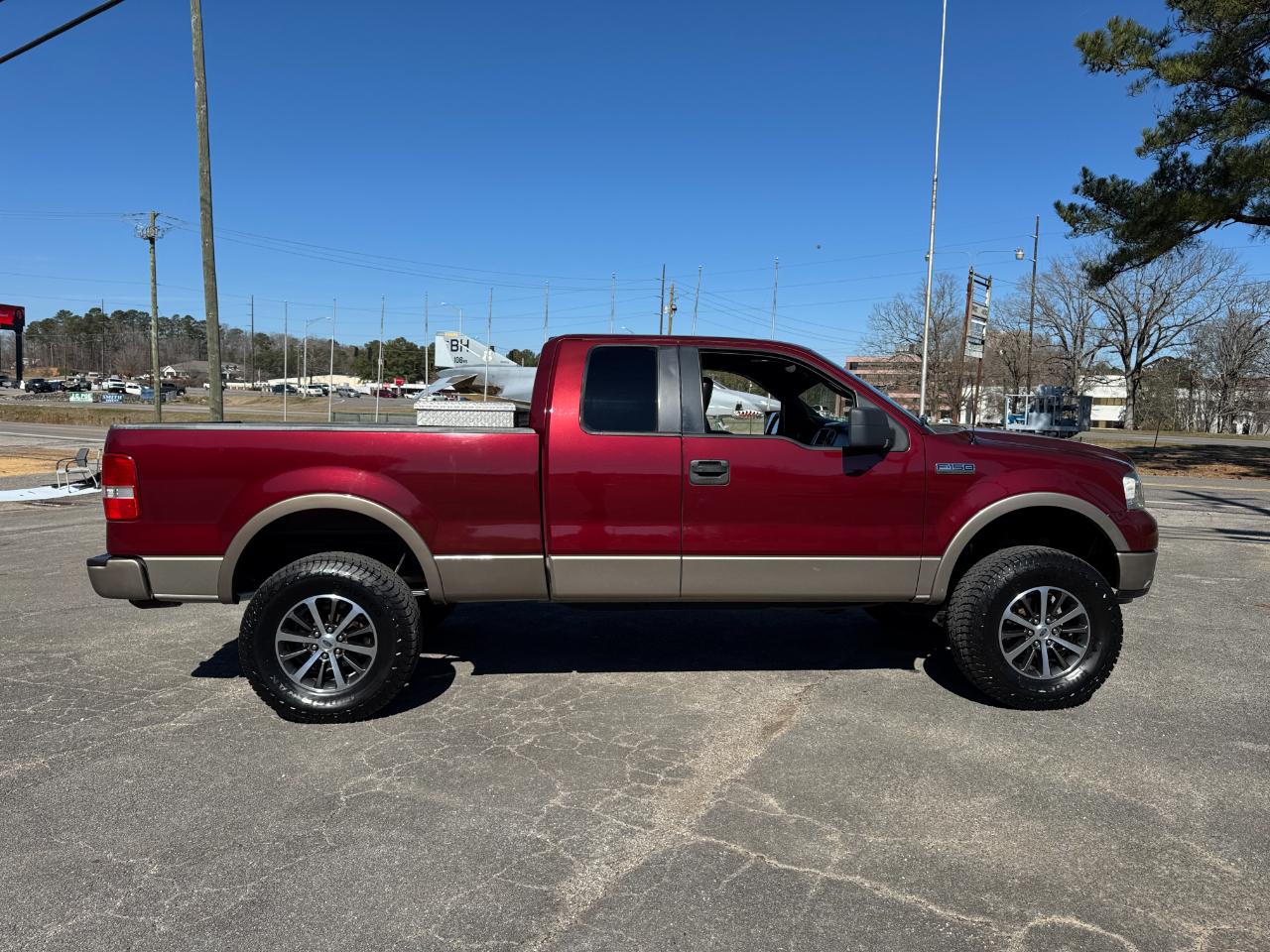 Ford F-150 Lariat SuperCab Long Bed 4WD 2005